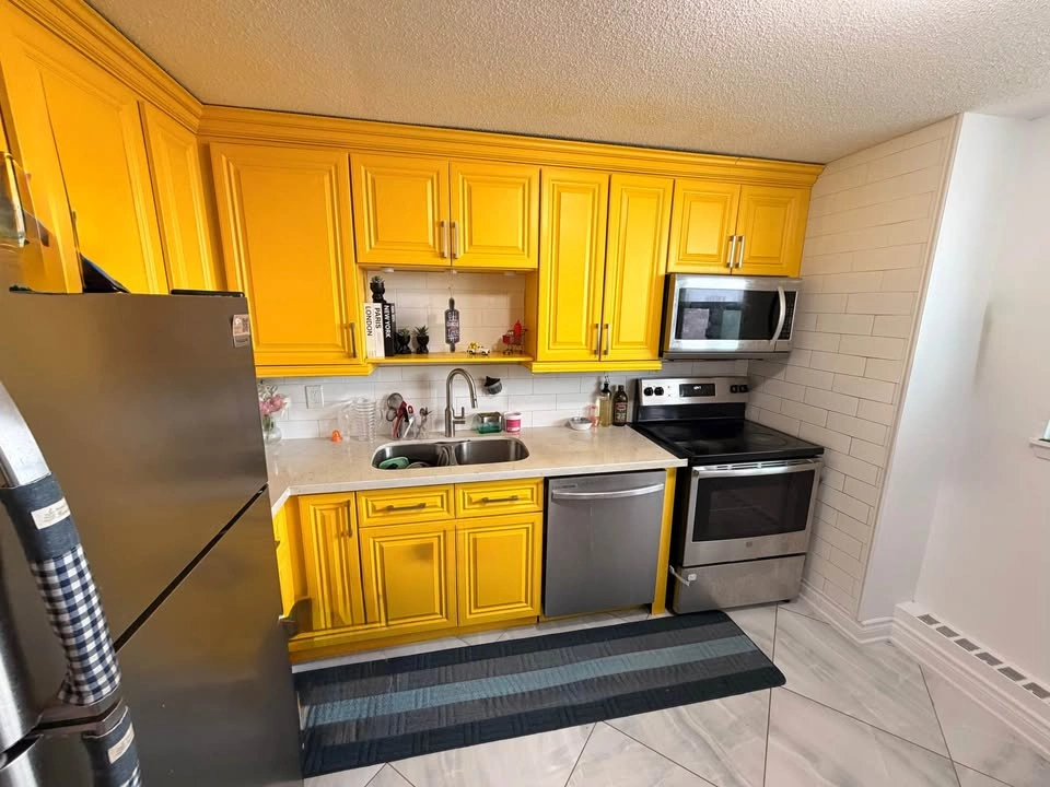 2 Beds 2 Baths - Apartment - photo 3
