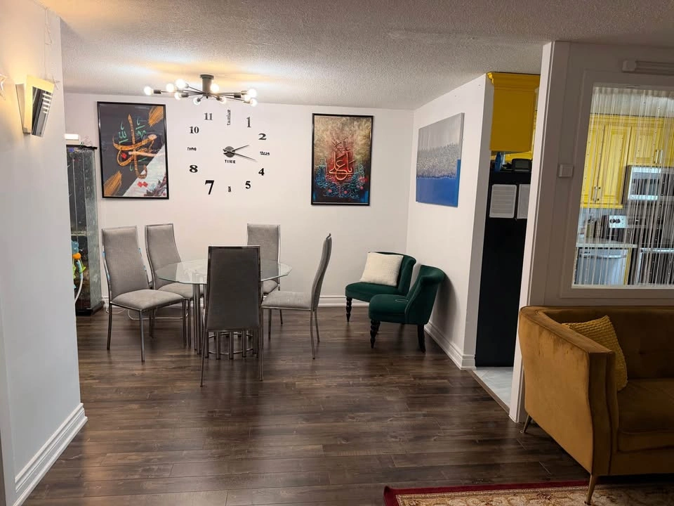 2 Beds 2 Baths - Apartment - photo 5