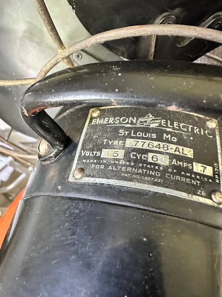 Vintage Working Emerson Oscillating Fan - photo 5