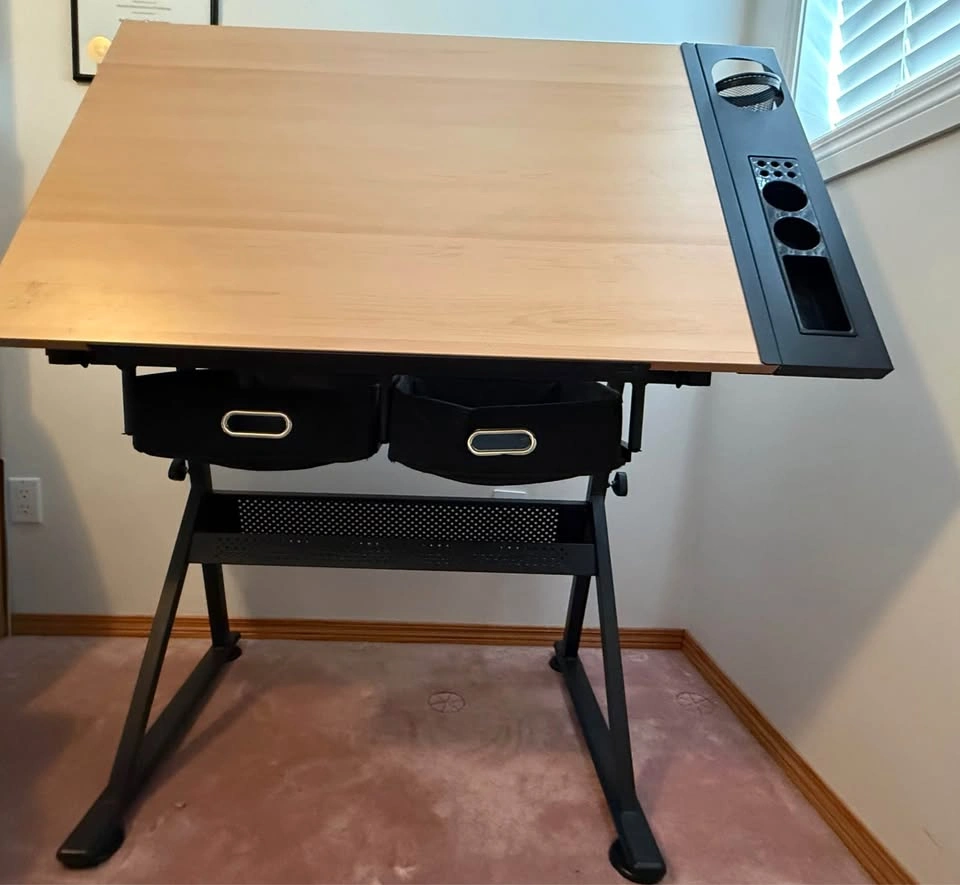 Art Desk - photo 2