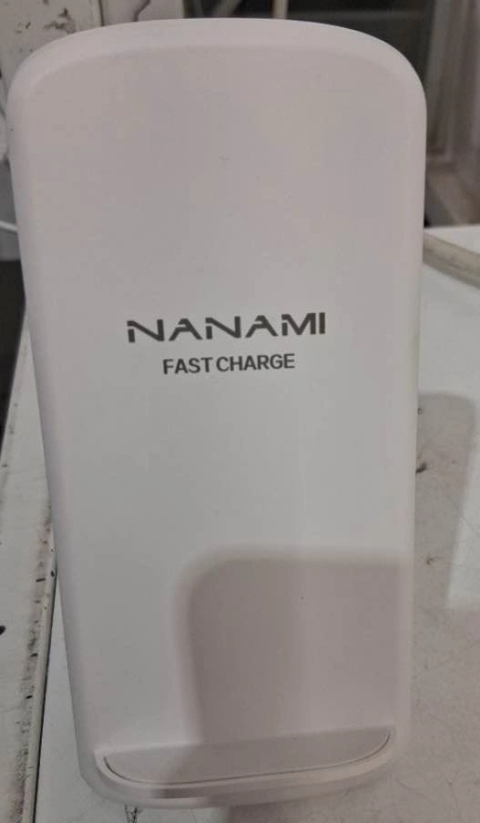 Nanami Fast Wireless Charger - White - photo 3