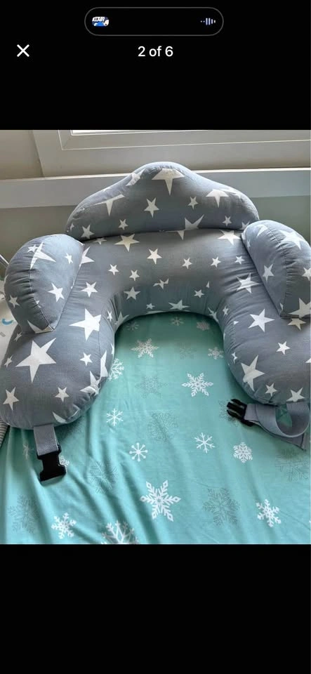 Baby Nursing Pillow - Excellent Condition