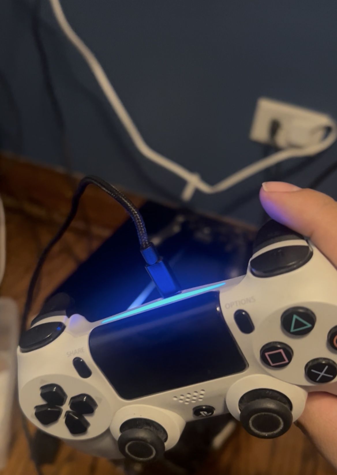 PS4 W/ Game And Controller - photo 2