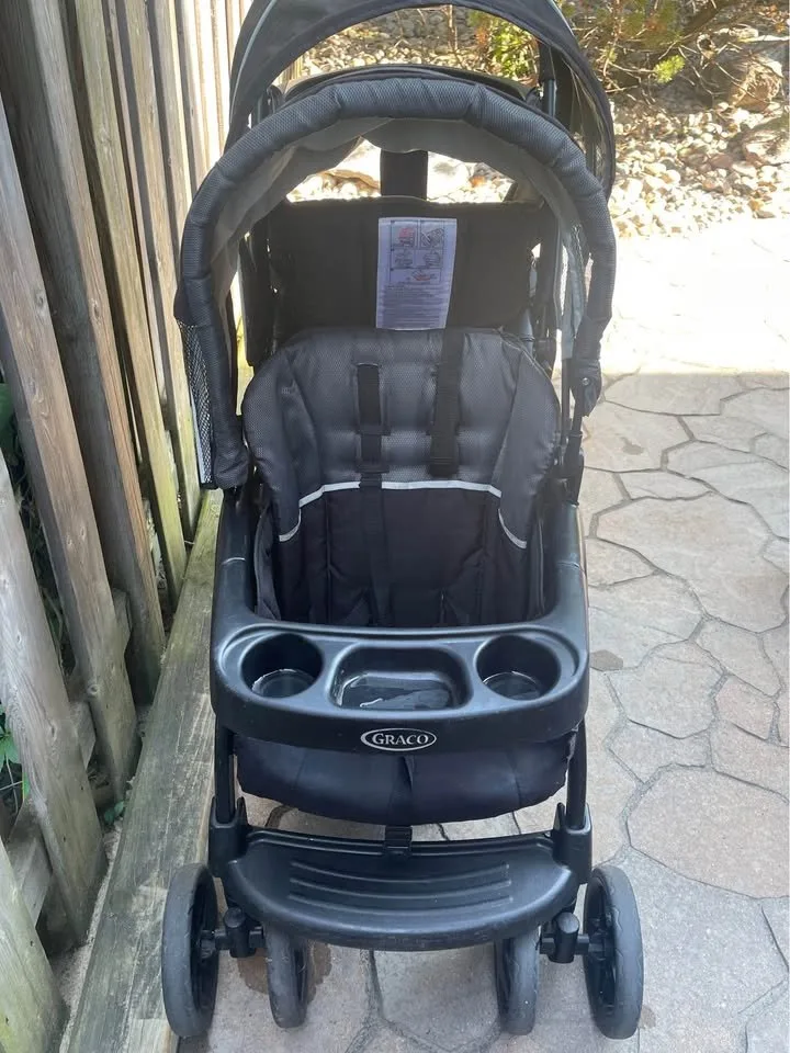 Graco Double Stroller - Excellent Condition! image indicator(5)