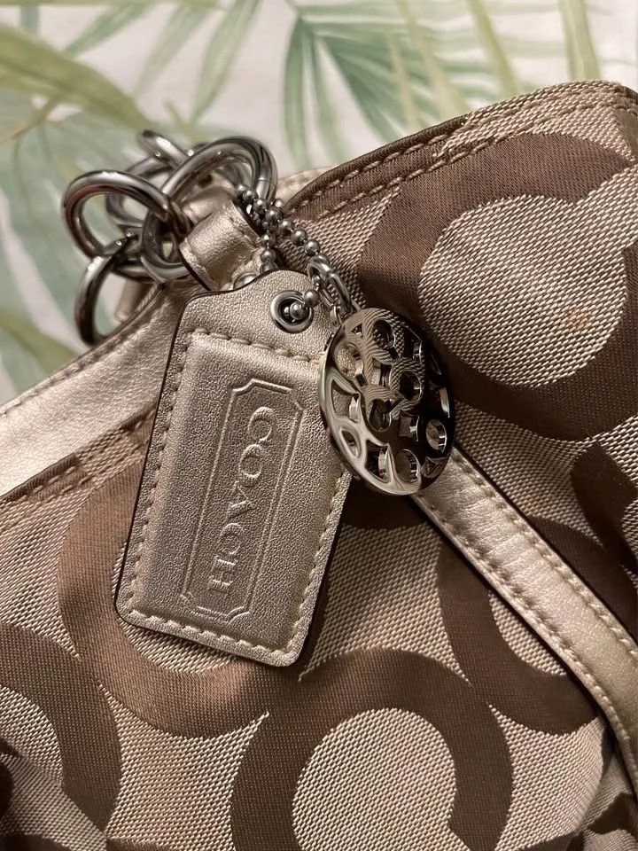 Authentic COACH Op Art Tote Bag Beige Gold 16233 image indicator(5)