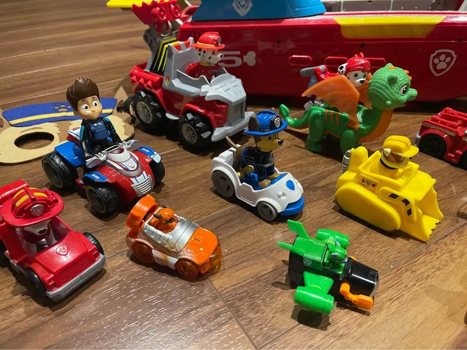 Paw Patrol lot of toys, in great condition image indicator(3)