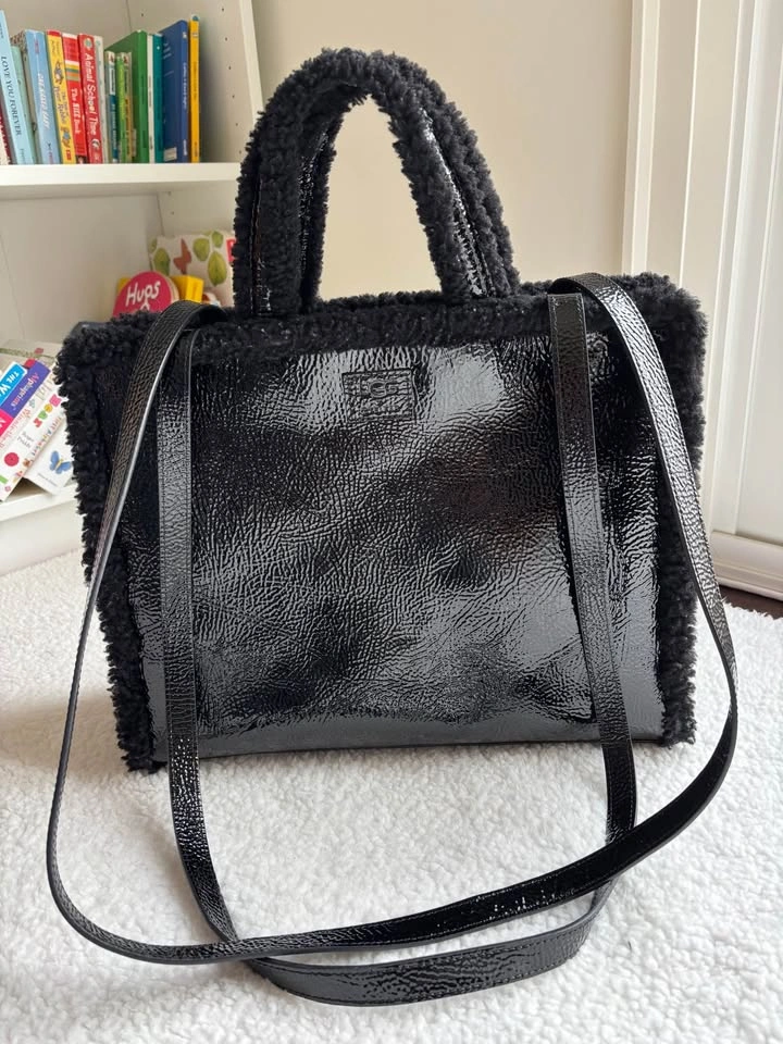 Telfar x UGG Black Shearling Trim Medium Tote Bag - photo 3