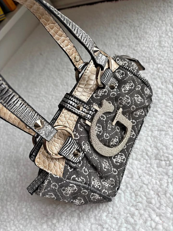 Guess Vintage Y2K Grey Silver G Logo Mini Monogram Snake Print B