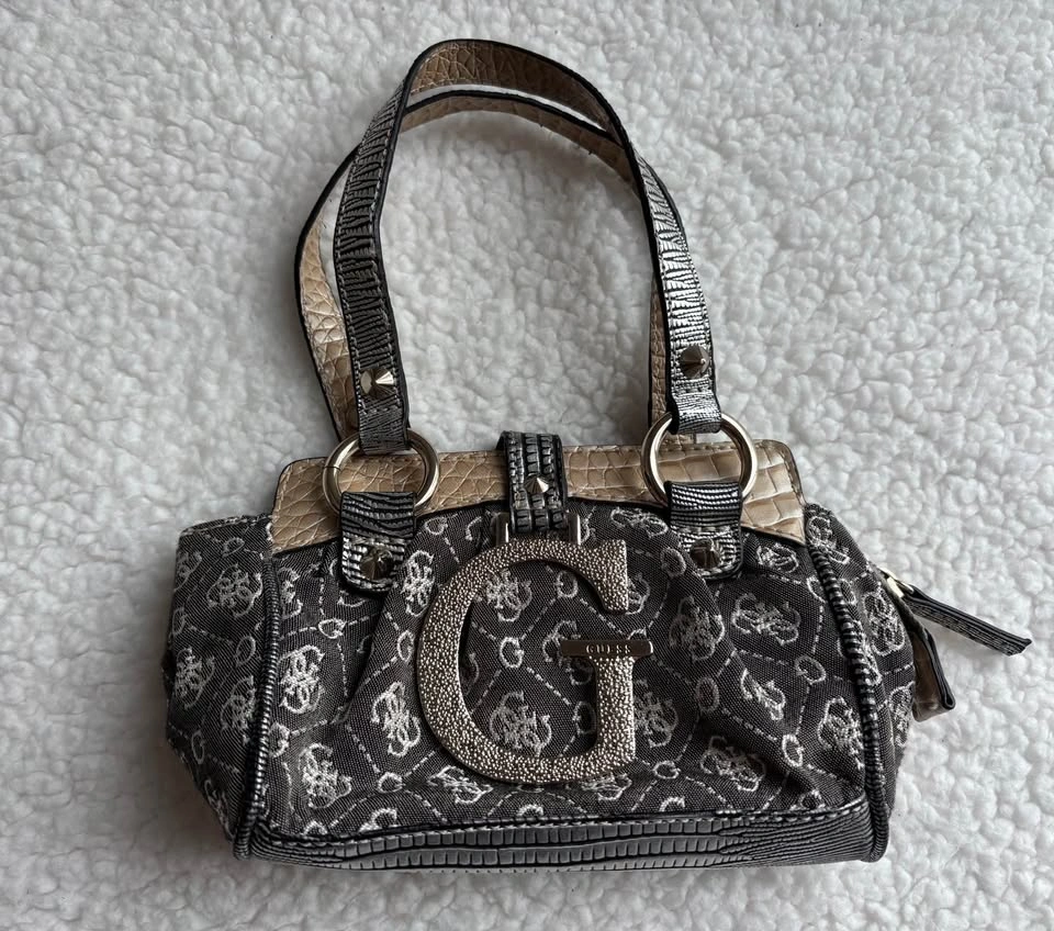 Guess Vintage Y2K Grey Silver G Logo Mini Monogram Snake Print B - photo 4