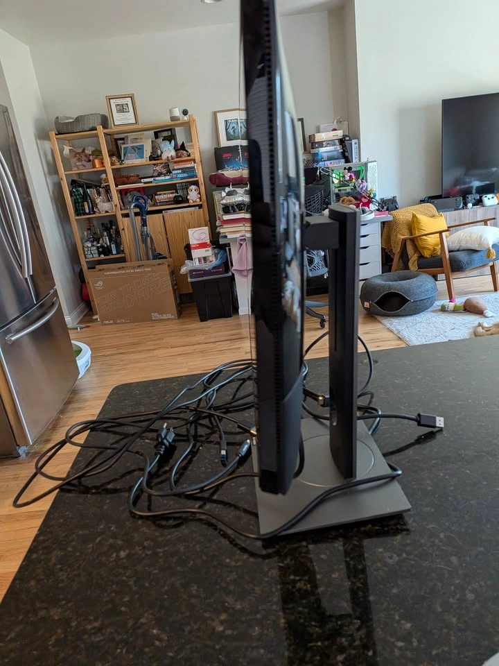 Dell S2417DG 24" 1440p 165Hz G-Sync Gaming Monitor - photo 3