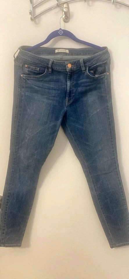 GUESS WOMEN JEAN