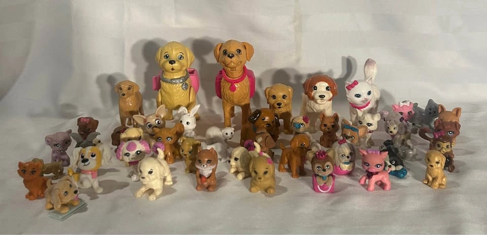 HUGE Barbie Lot - Dream House, Cars, Dolls & 100s Accessories - photo 5