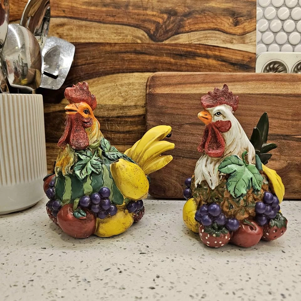 Decorative Rooster Kitchen Decor – Set of 2 (Farmhouse Style)