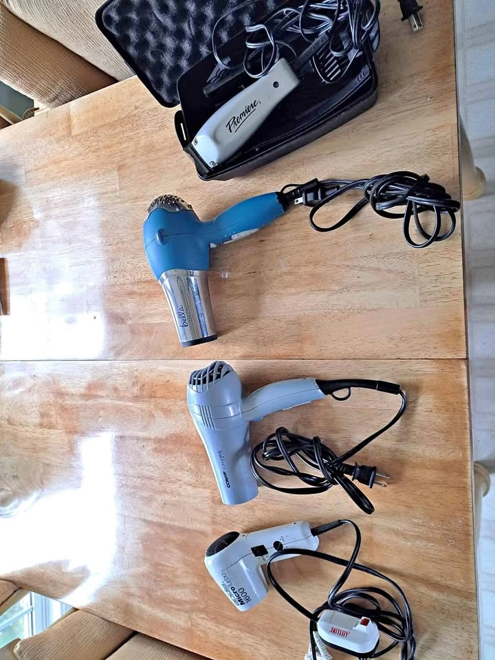 Hair Dryers & Trimmers - Andis, Conair, Bella, Premiere
