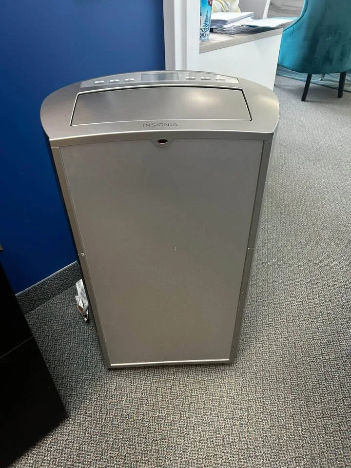 ❄️ Insignia 14,000 BTU Portable A/C – image indicator(2)