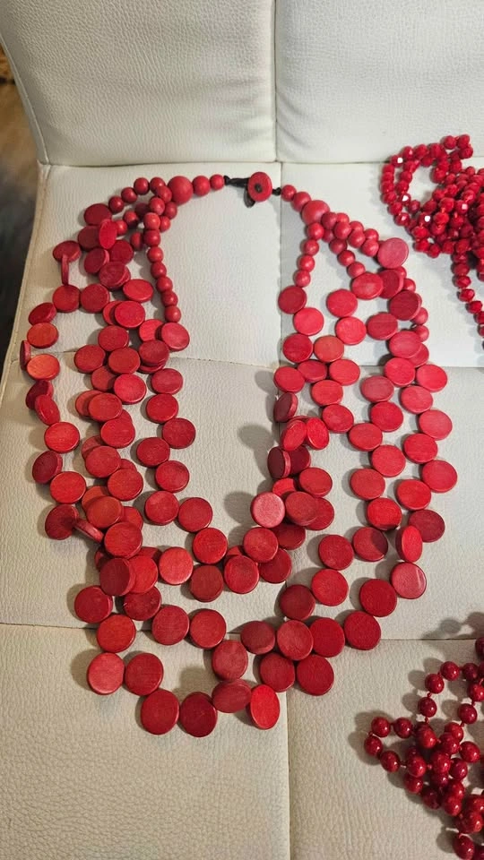 Costume jewellery Red necklaces lot - photo 2