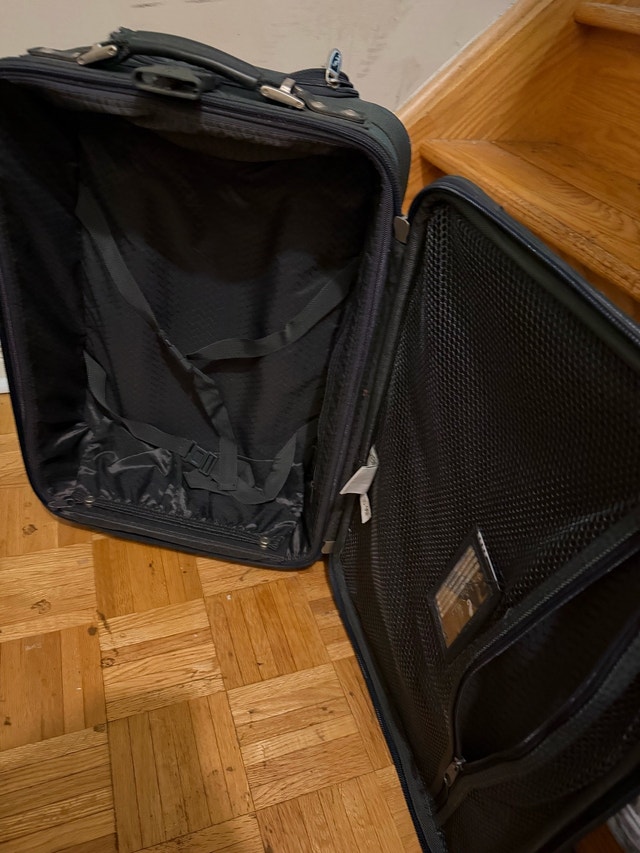 2 Piece Luggage Set - photo 2