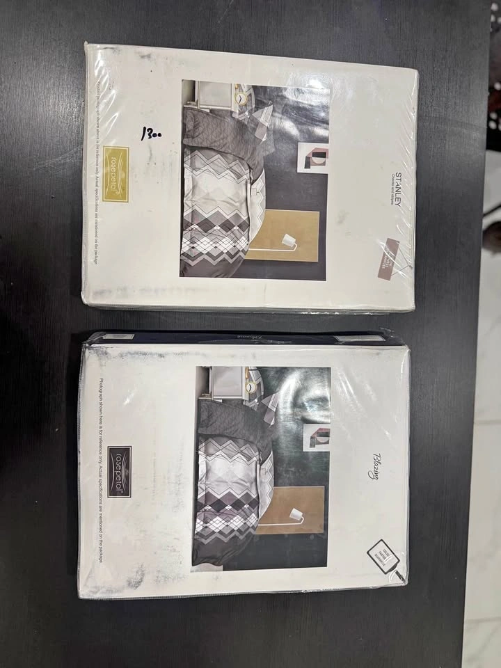 2 Queen Size Bedsheets Available