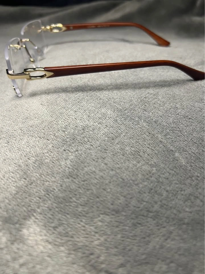 Luxury Rimless Gold Frame Glasses w/ Red Case & Accessories - photo 5