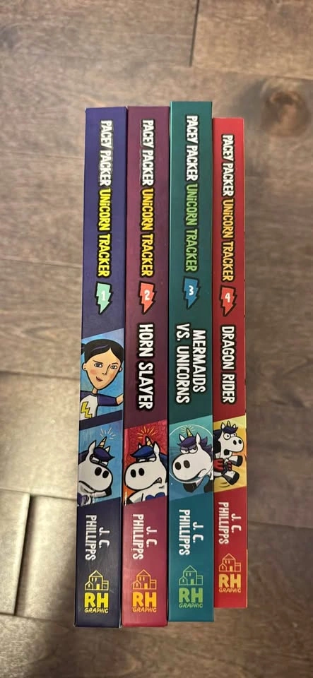 Pacey Packer Unicorn Tracker 4 Book Set Graphic Novels