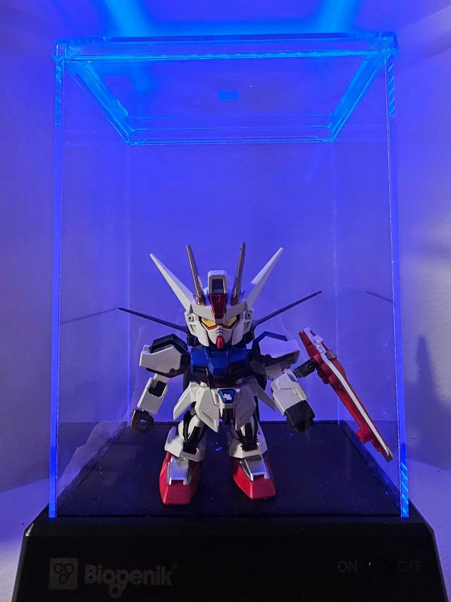 Gundam Model Kits Display Case with Blue LED - photo 5