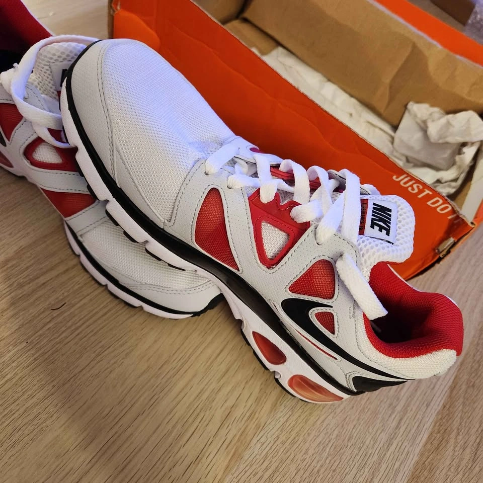 Nike Air Max Turbulence+ 18 Men's Size 7 White Red Black NEW W/ - photo 3