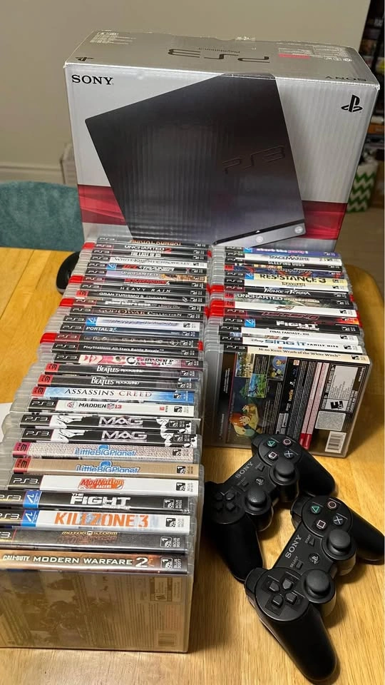 Ultimate PS3 Bundle! 43 GAMES & 2 Controllers & 2 Mics