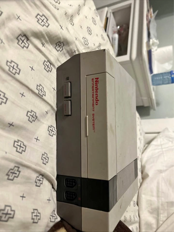 Nintendo Entertainment System NES Console Gray NES-001 - POWERS
