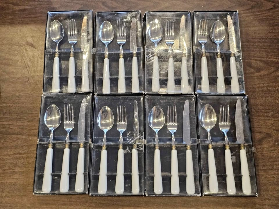 24-Piece Flatware Set (White Handle)
