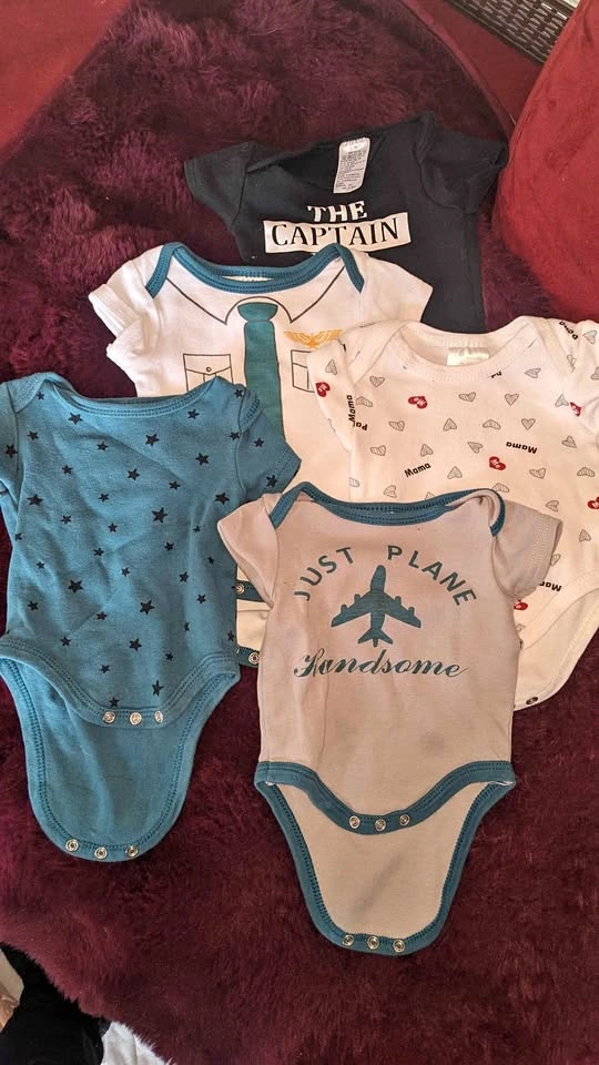 Baby Clothes (boys) 0-3 months