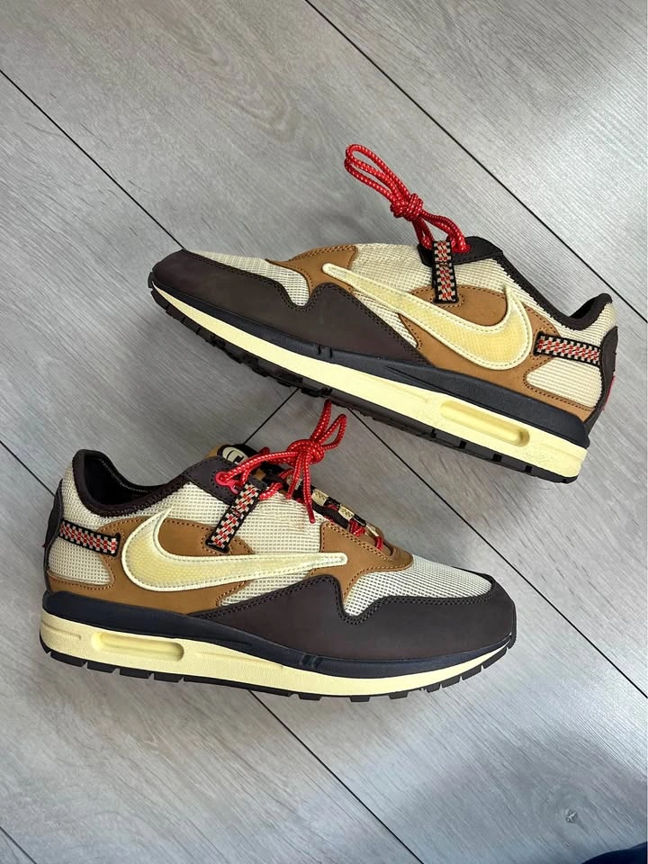 Nike Air Max Cactus Jack Size 11