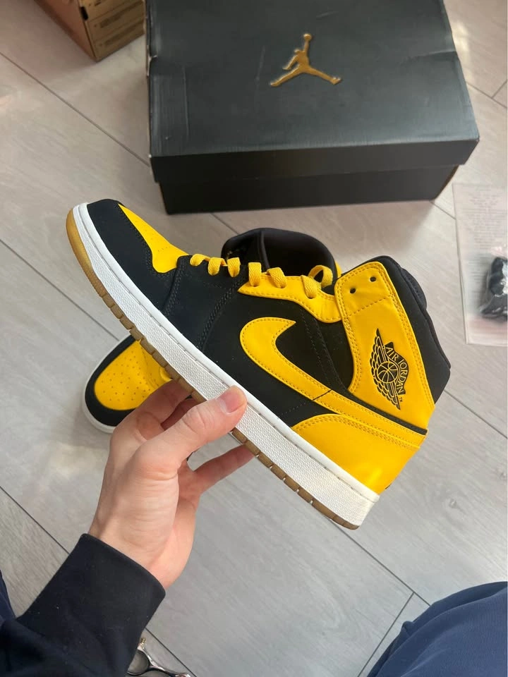 Jordan 1 New Love Size 11 - photo 5