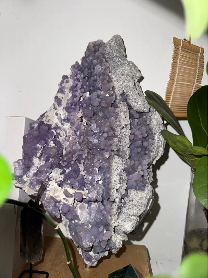 Large grape agate Crystal Metaphysical Mineral. If list is still - photo 2