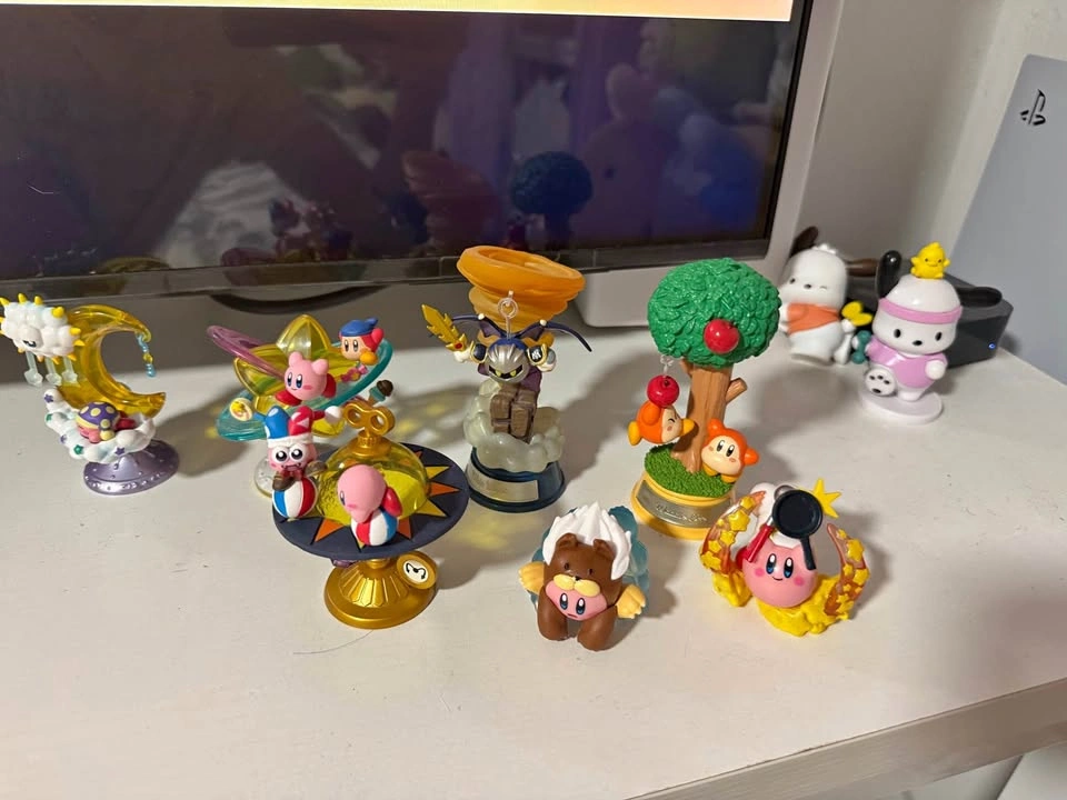 Re-Ment Kirby & Pochacco Figures