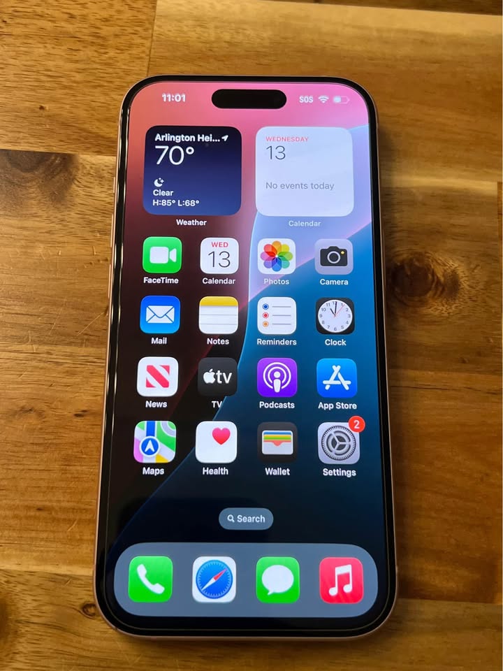 iPhone 15 256GB Att/ Cricket Company Only ✅Price Firm✅ - photo 2