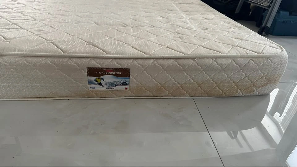 mattress - photo 2