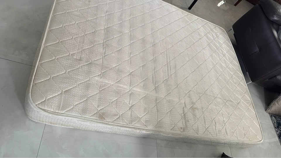 mattress - photo 3