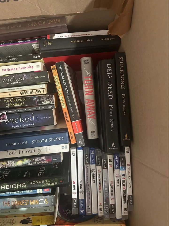 Video Games & Books - photo 3