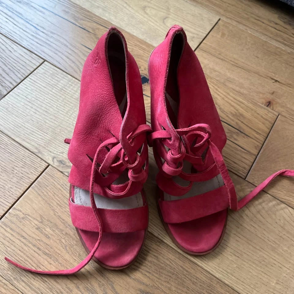 Frye Suede Lace Up Mid Heels - photo 2