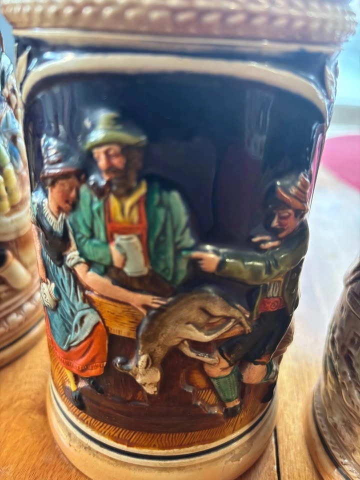 3 Vintage German Stoneware Beer Steins - photo 3