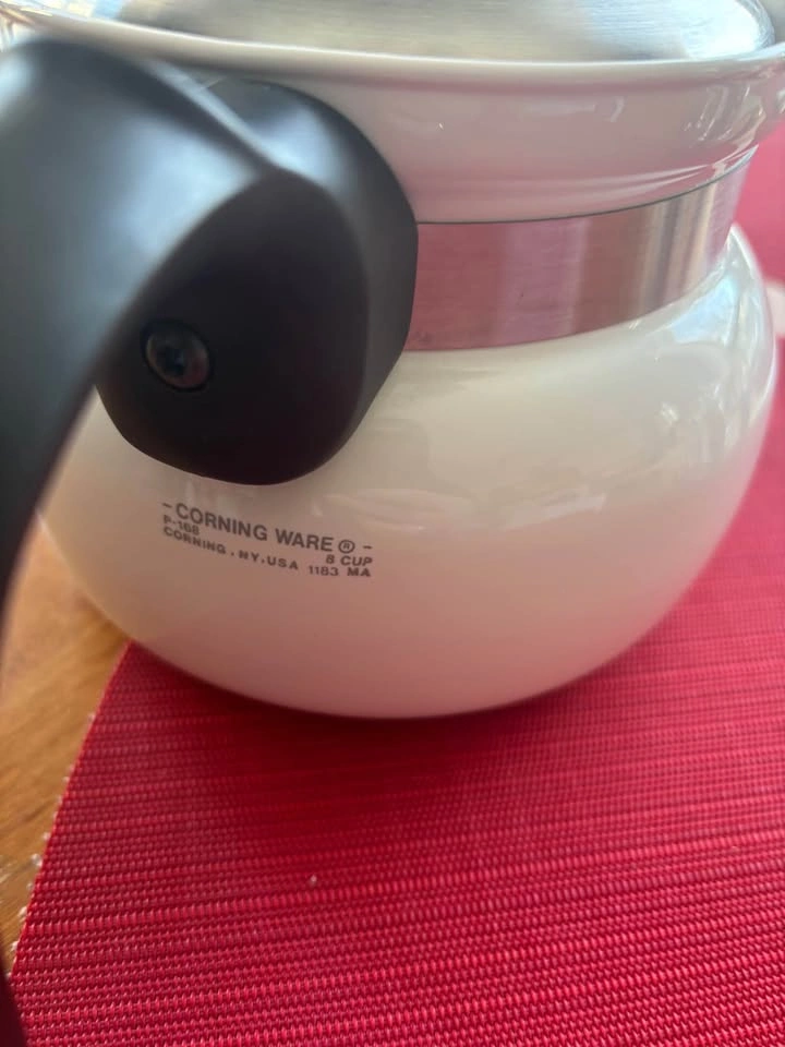 Vintage Corningware coffee/teapot - photo 3