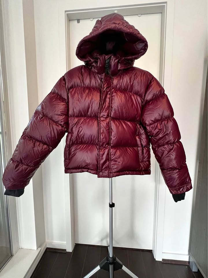 TNA THE SUPER FUFF JACKET IN BURGANDY
