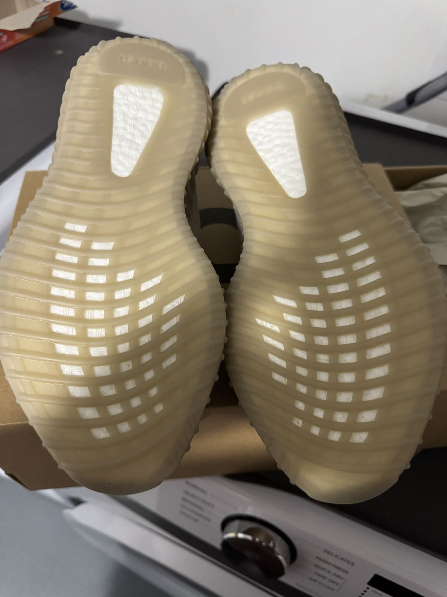 Yeezy 350 V2 - photo 5