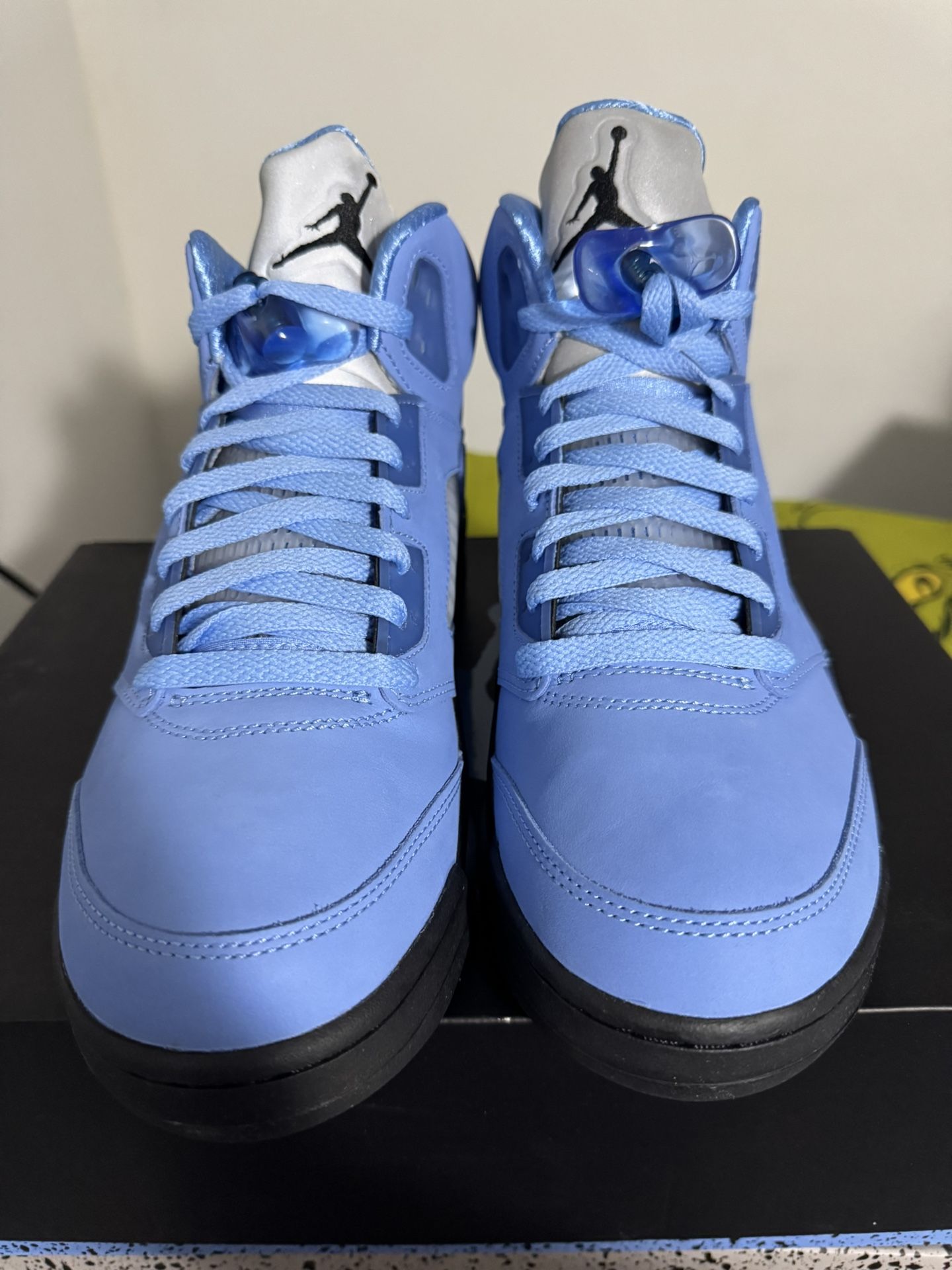 Jordan Retro 5 UNC Blue - photo 2