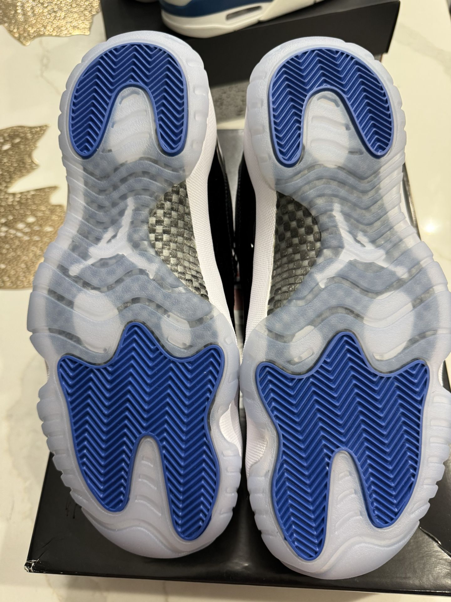 Jordan Retro 11 Low Space Jam - photo 5