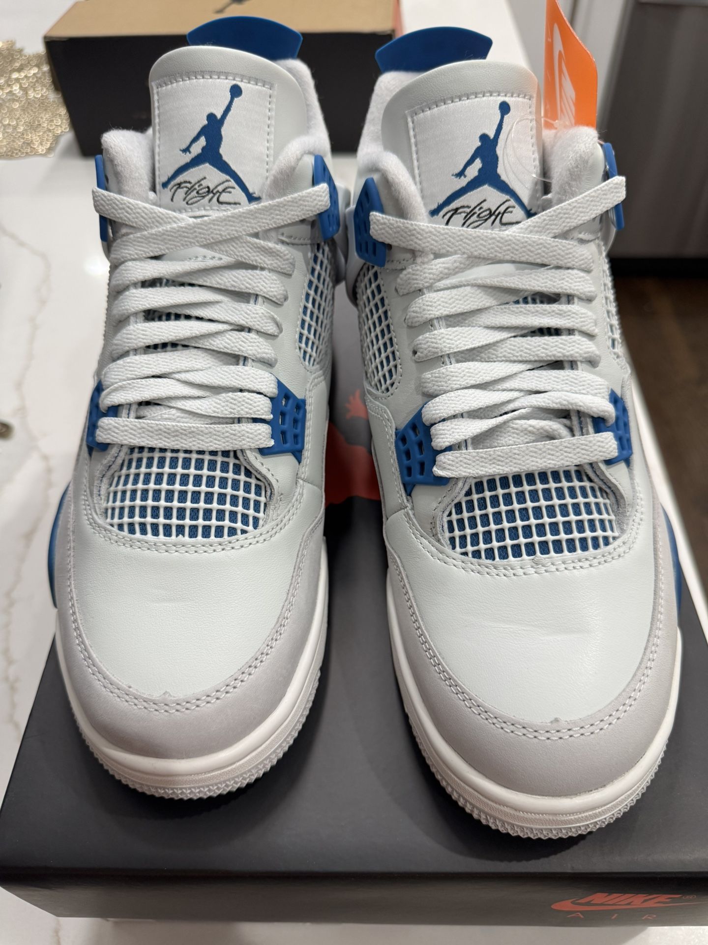 Jordan Retro 4 Military Blue - photo 2