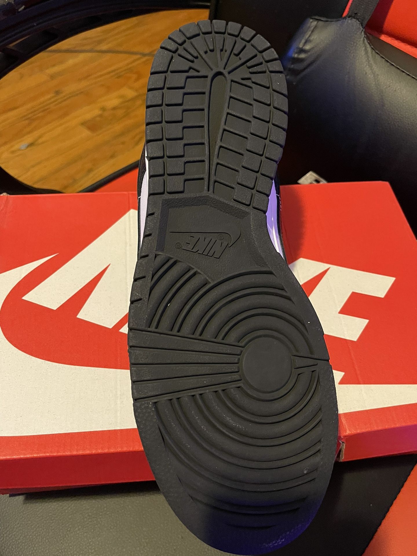 NIKE DUNK LOWS PANDA - photo 3