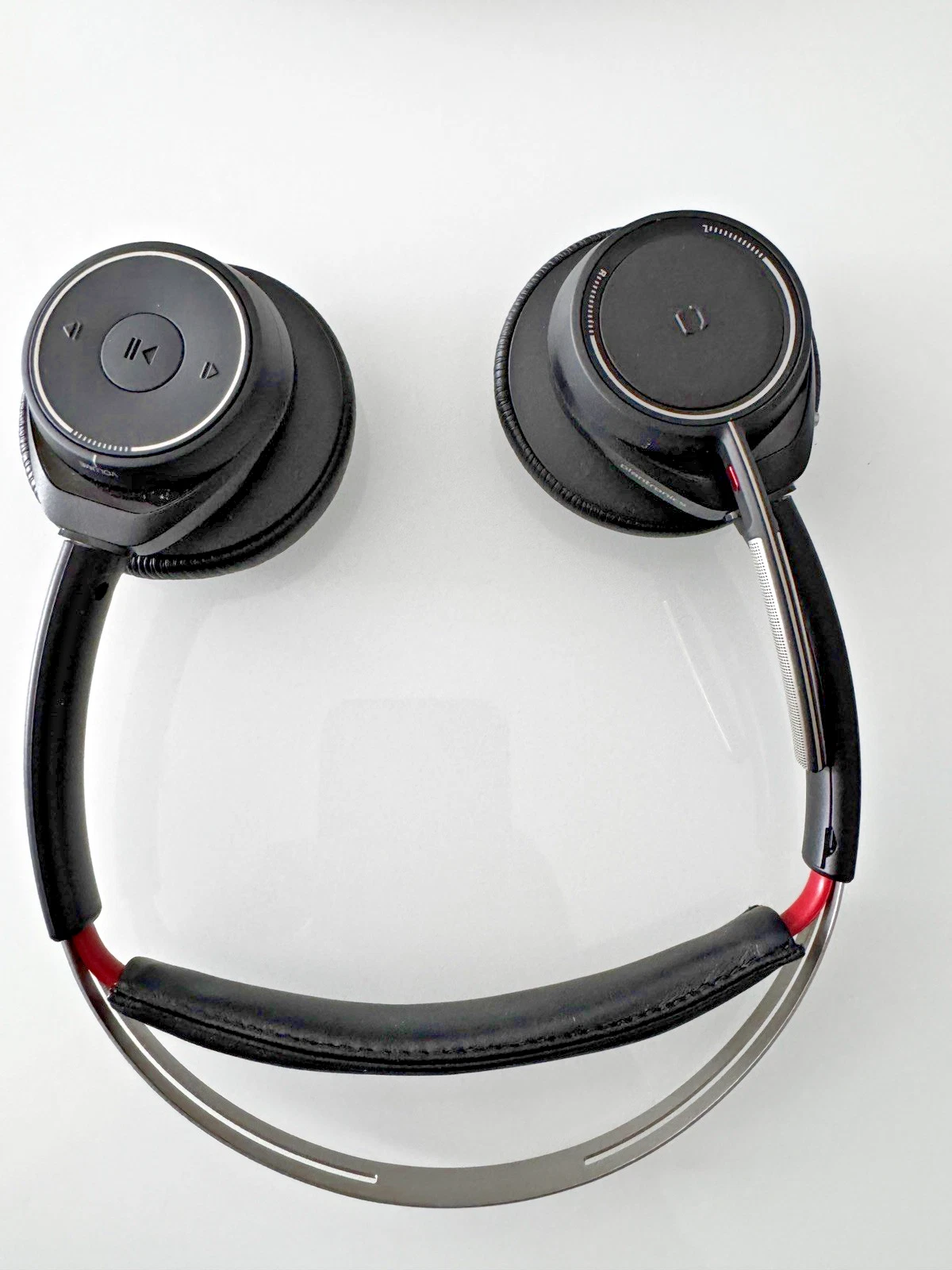Plantronics Voyager Focus BT Headset - ANC, Boom Mic, Pouch - photo 3