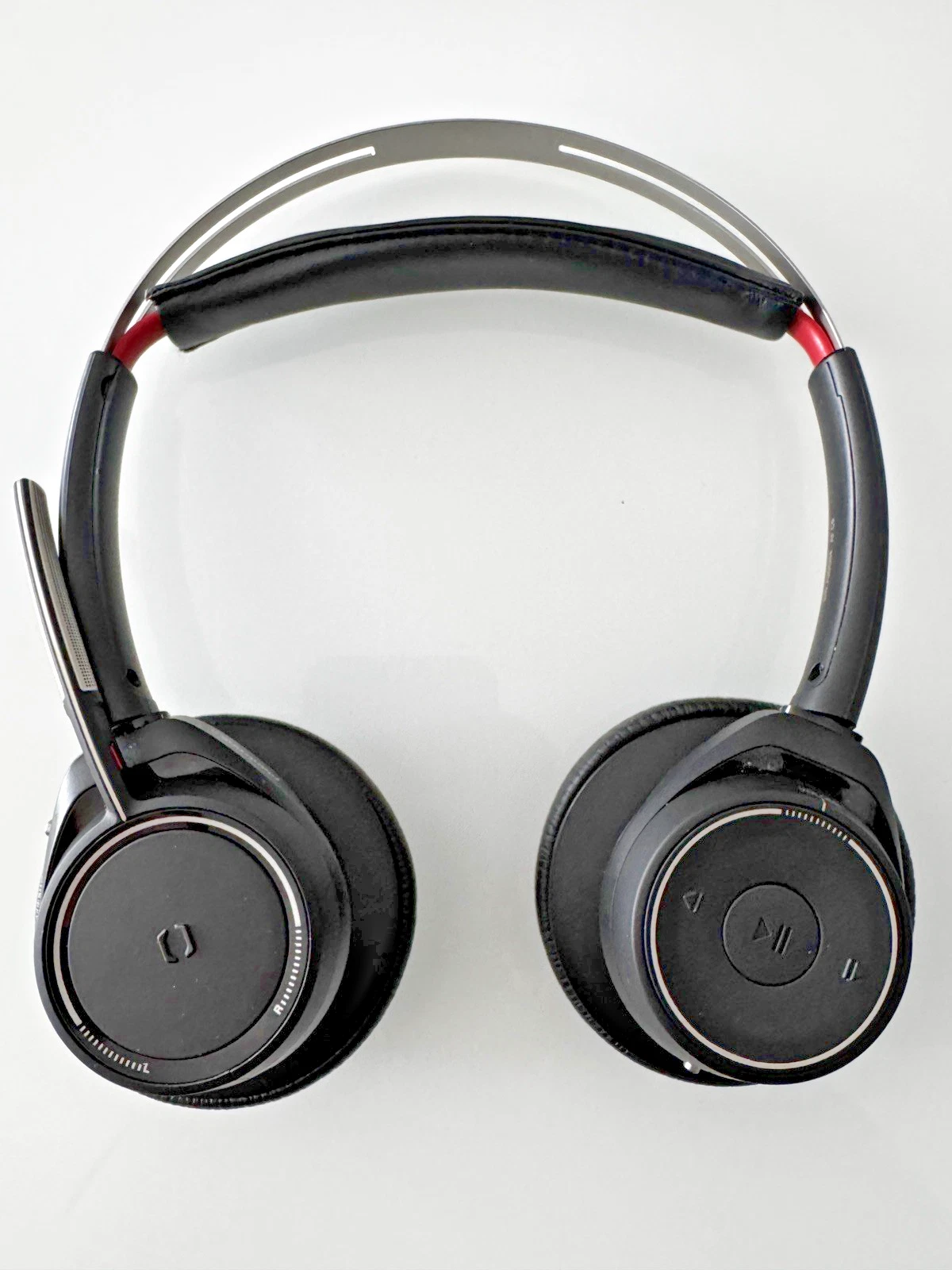 Plantronics Voyager Focus BT Headset - ANC, Boom Mic, Pouch - photo 4