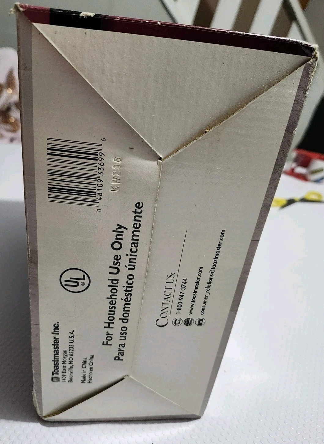 New Toastmaster Belgian Waffle Baker (Trump Branded) - photo 3